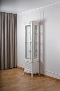 Шкаф-витрина для посуды Амели 